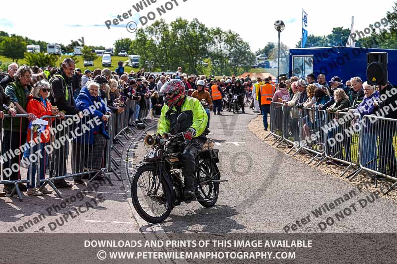 Vintage motorcycle club;eventdigitalimages;no limits trackdays;peter wileman photography;vintage motocycles;vmcc banbury run photographs